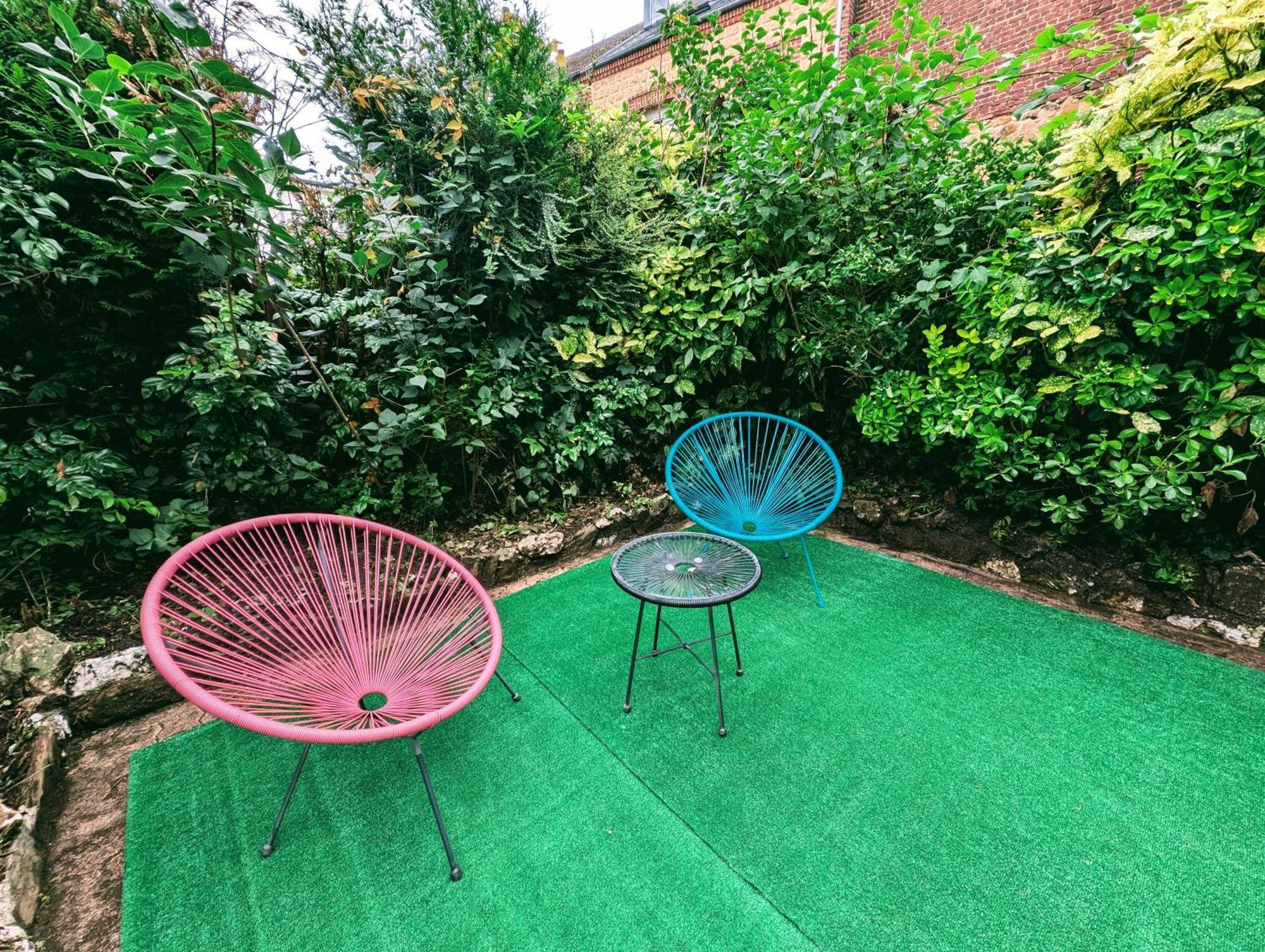 Stockholm- Studio Serenite Avec Jardin Charleville-Mezieres Bagian luar foto